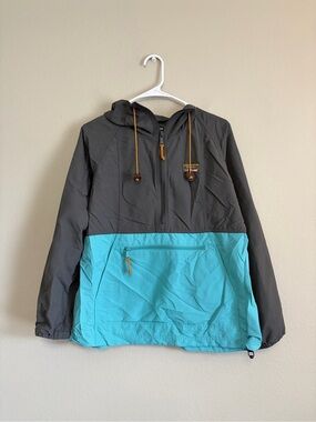L.L. Bean women’s (misses) Mountain Classic Anorak Multicolor Size Medium petite